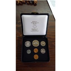 1975 DOUBLE PENNY SPECIMEN SET