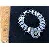 Image 1 : AUGUST BRACELET WITH PERIDOT BIRTHSTONE