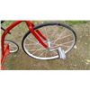 Image 4 : ANTIQUE TRICYCLE
