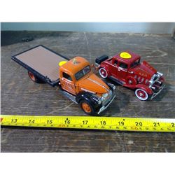 METAL TOY CHEVROLET FLAT DECK W/ FIRE CHIEF'S CAR ON BACK