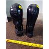 Image 1 : SET OF 2 AFRICAN STATUES - MADE IN KENYA