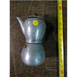 SMALL ANTIQUE COFFEE PECALATOR