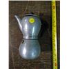 Image 1 : SMALL ANTIQUE COFFEE PECALATOR