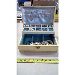 JEWELRY BOX FULL OF JEWELRY