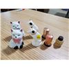 Image 1 : 6 SALT AND PEPPER SHAKERS