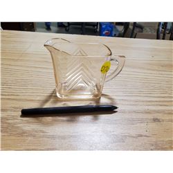 1 PINK DEPRESSION GLKASS CREAMER