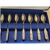 Image 3 : 12 COLLECTOR SPOONS