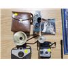 Image 1 : 2 VINTAGE CAMERAS, 1 VIDEO RECORDER