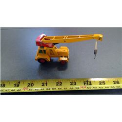 MATCHBOX CRANE