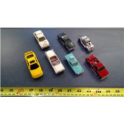LOT OF TOY CARS