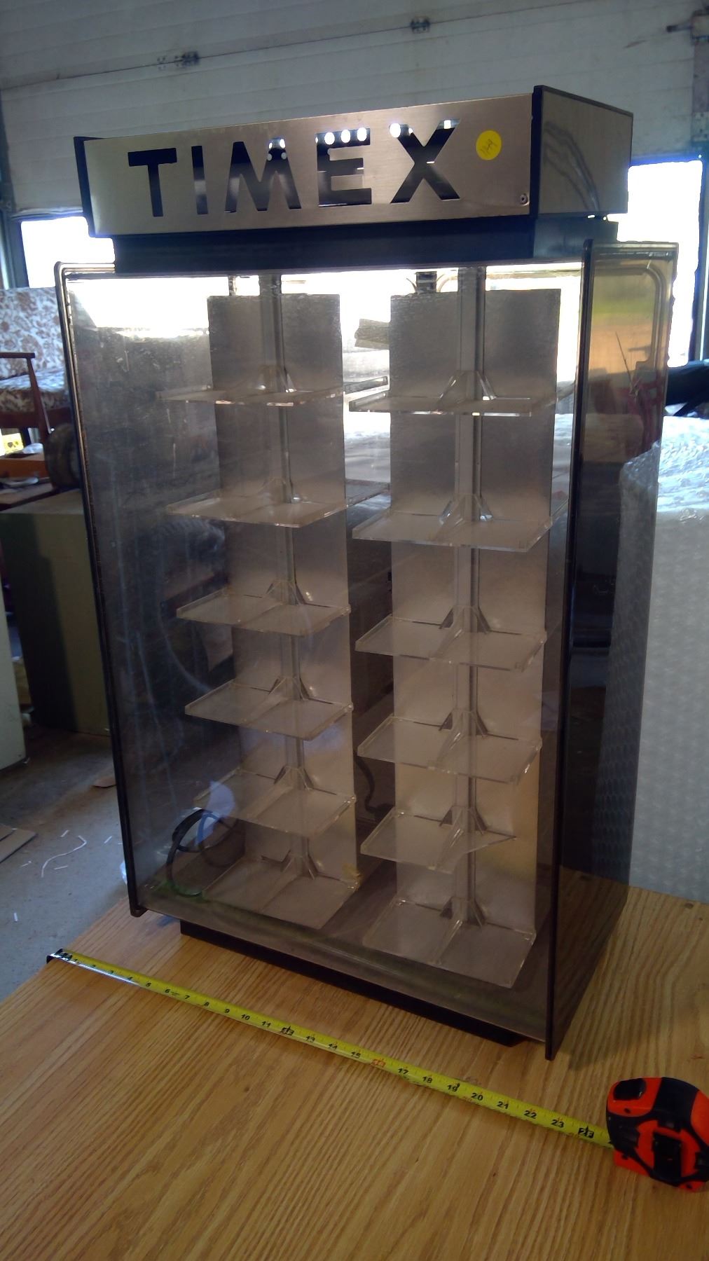 TIMEX MOTORIZED LIGHTED DISPLAY CASE