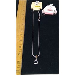 EARRING AND NECKLACE SET