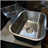 Image 1 : 2 STAINLESS SINKS