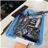Image 1 : TRAY OF CAR/TRUCK EMBLEMS