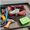 Image 2 : TOOL BAG W/CONTENTS