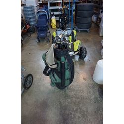 GOLF BAG WITH CLUBS