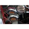 Image 3 : GOLF BAG WITH CLUBS