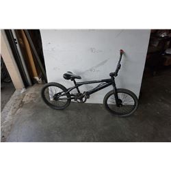 BLACK BMX BIKE