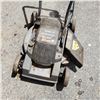 Image 3 : BLACK AND DECKER SERIES 2000 M 2250 ELECTRIC LAWN MOWER - TESTED AND WORKING