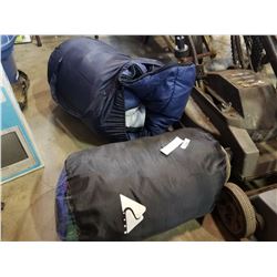 2 SLEEPING BAGS