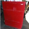 Image 1 : 4 SHEETS OF RED PALSTIC