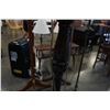 Image 2 : METAL FLOOR LAMP
