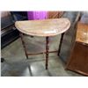 Image 2 : VINTAGE D-TABLE