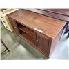 Image 1 : MODERN SIDE BOARD