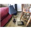 Image 1 : MODERN TABLE LAMP AND DVD PLAYER - NO CORD