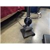 Image 2 : MODERN TABLE LAMP AND DVD PLAYER - NO CORD