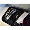 Image 2 : CASED CONAIR CLIPPERS
