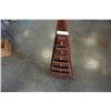 Image 2 : 9 DRAWER TRIANGLE SHELF