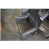 Image 3 : 3 CASSINA LEATHER LOOK CHAIRS