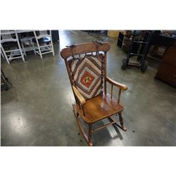 MAPLE ROCKING CHAIR