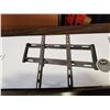 Image 2 : INSIGNIA 33-46 INCH TV WALL MOUNT FIXED POSITION
