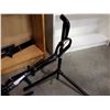 Image 2 : 4 GUITAR STANDS
