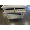 Image 2 : WHITE SHOE CABINET