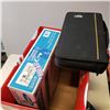 Image 2 : BLACK AND DECKER CORDLESS VACUUM, TINS, BLURAY DISC, DVD PLAYER