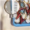Image 3 : TRAY OF NEW MAGNIFYING GLASSES