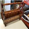 Image 2 : LOT OF WOOD TRAYS, FOLDING SHELFS, MAGAZINE RACK