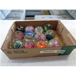 TRAY OF ART GLASS PAPERWEIGHTS