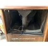 Image 7 : 1921 120cm Victor VV-110 Record Player