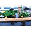 Image 5 : 4 John Deere Toys