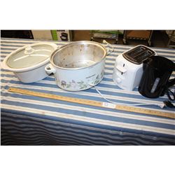 Hamilton Beach Slow Cooker, Kettle and Toaster (All Working)