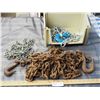 Image 1 : 3 Chains, 10ft (missing 1 hook) and 18ft