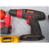 Image 5 : Mixed lot of Cordless Drills and Batteries