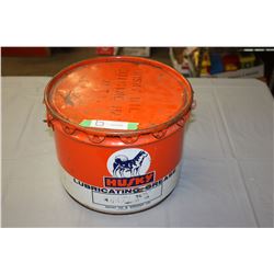 Husky 25LBS Grease Pail with Lid and Handle