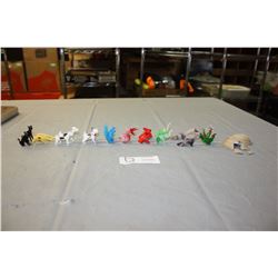 10 Pairs of Occupied Japan Glass Miniature Figurines and 2 Shells (1 Broken)