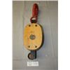 Image 1 : Canada Block Co Wooden Pulley