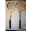 Image 2 : 4 Vintage Tennis Racquets